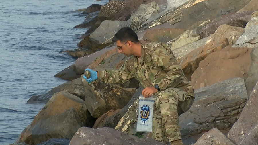 İstanbul'da sahilde el bombası bulundu