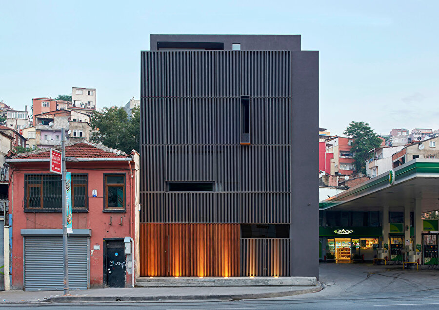 Pilevneli Galeri.