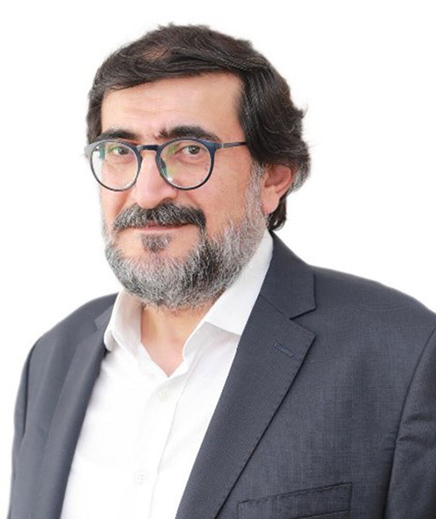 Alpaslan Dırmuş; Eğitimci, Yazar.