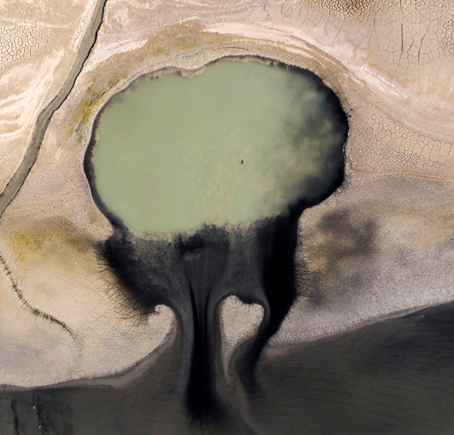 'Burdur Gölü kan ağlıyor'