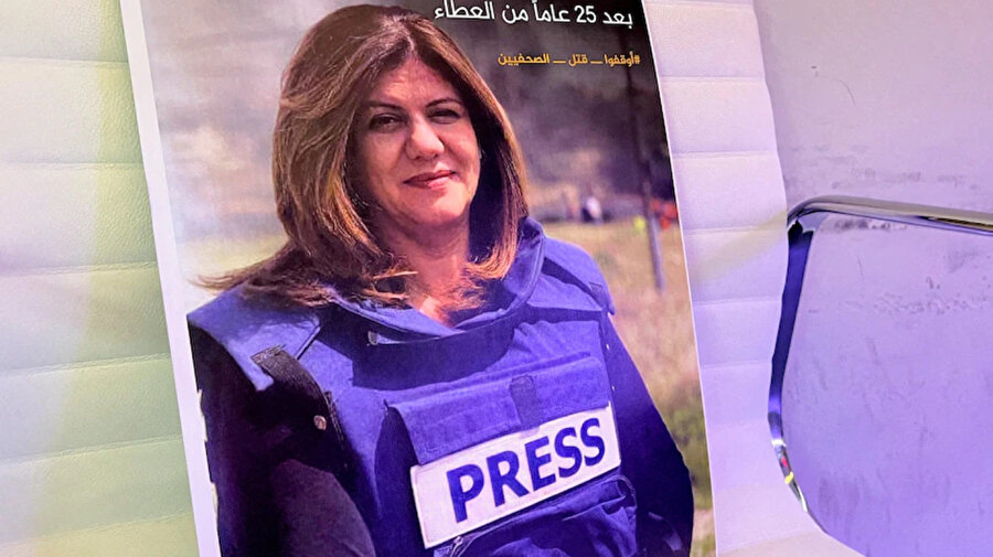 Al Jazeera televizyonunun deneyimli muhabiri 51 yaşındaki Ebu Akile, 11 Mayıs'ta İsrail güçlerinin Batı Şeria'da bulunan Cenin kentindeki mülteci kampına düzenlediği baskını takip ettiği sırada, İsrail askerlerinin açtığı ateşle öldürülmüştü.