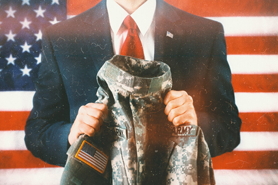 İşte böylesi bir ortamda, günlük olarak dahi işbaşına gelen hain Konsey, bu anlaşmaya dayanarak iç savaş ve kaos bahanesiyle ABD’yi “yardıma”, yani müdahaleye -ve dahi işgale- çağıracaktı.