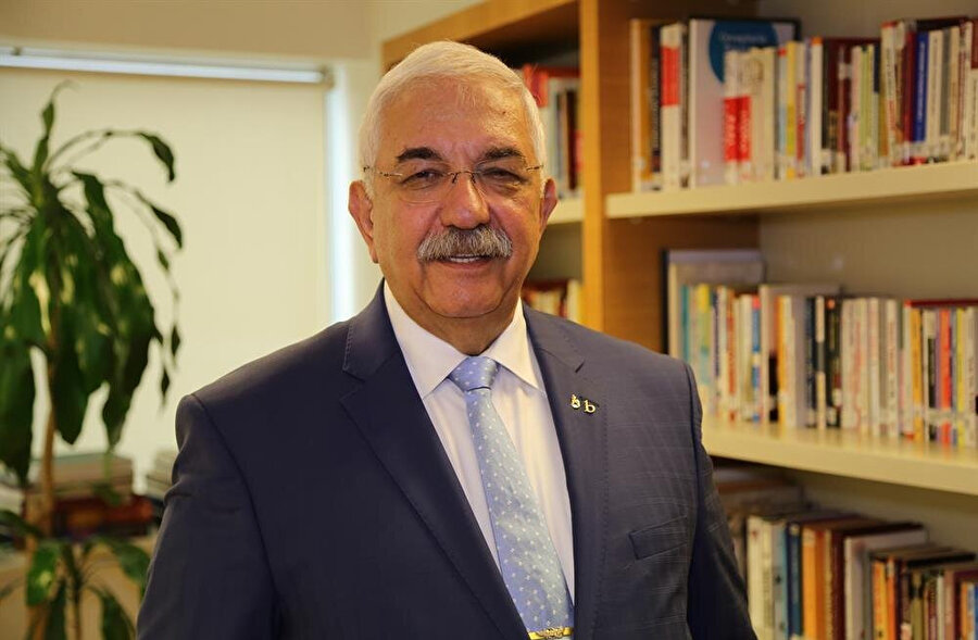 Ali Saydam.