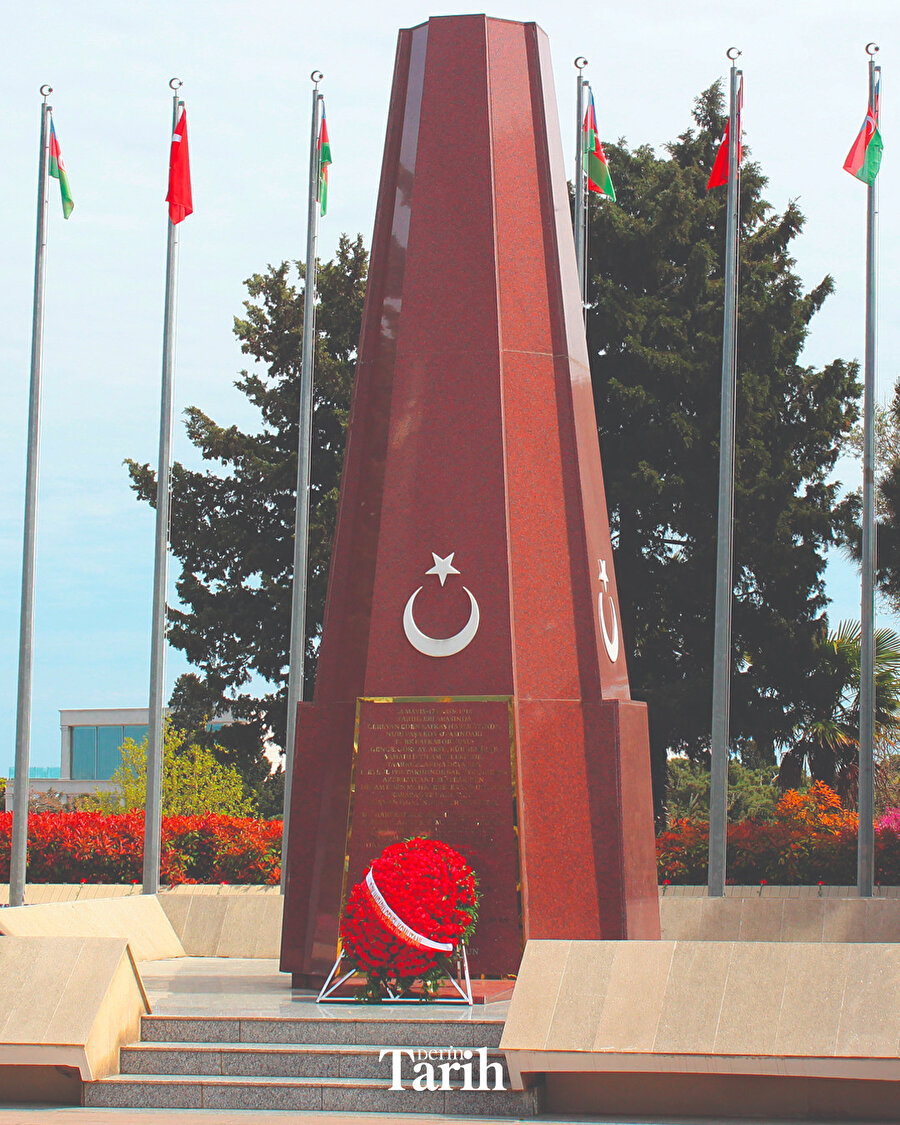İki Bayrak Tek Millet: Bakü Türk Şehitliği