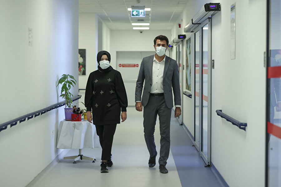 Kemik ve karın ağrısı şikayetiyle gitti: Hayatının şokunu yaşadı