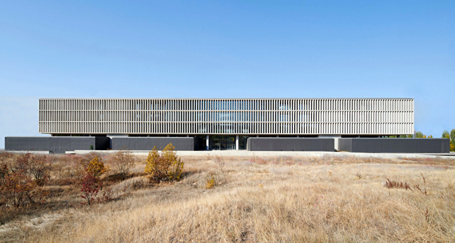 Emre Arolat Architects tarafından tasarlanan ODTÜ Araştırma Parkı Binası.