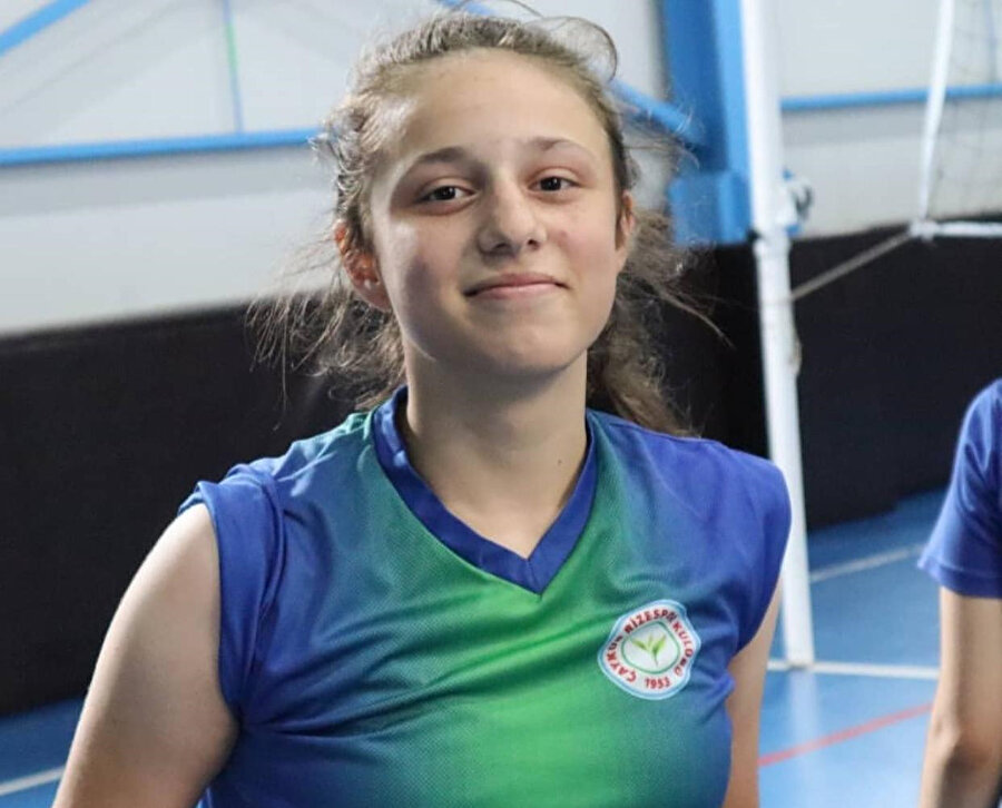 Cansu'nun üniversite sevinci, 6 saat 15 dakika sürdü