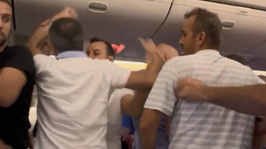 Gaziantep FK uçağında kavga çıktı