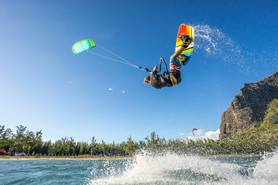 Kiteboard.