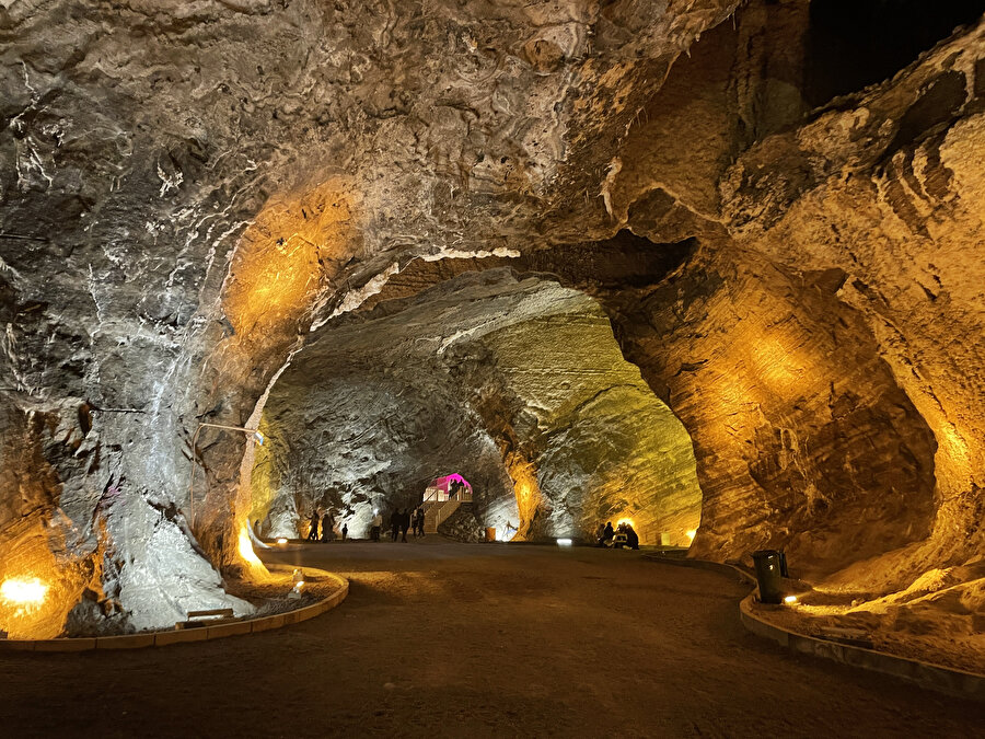 Hafta sonu Iğdır'daki Tuz Terapi Merkezi'ne akın ettiler