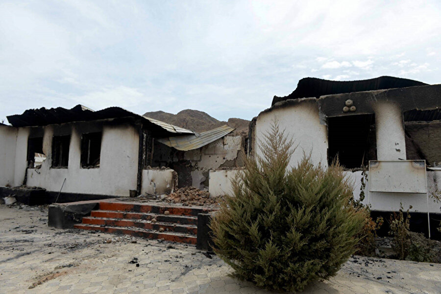 Bakanlar Kurulu Başkanı Akılbek Caparov, yıkılan yapıların tümünün imar edileceğini belirterek, bunun için komisyon kurulduğunu ifade etti.