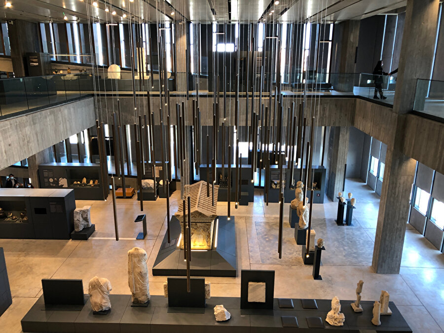 Troya Müzesi, Sergi Alanı, Atrium.