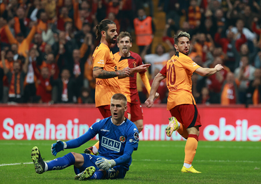 Dries Mertens