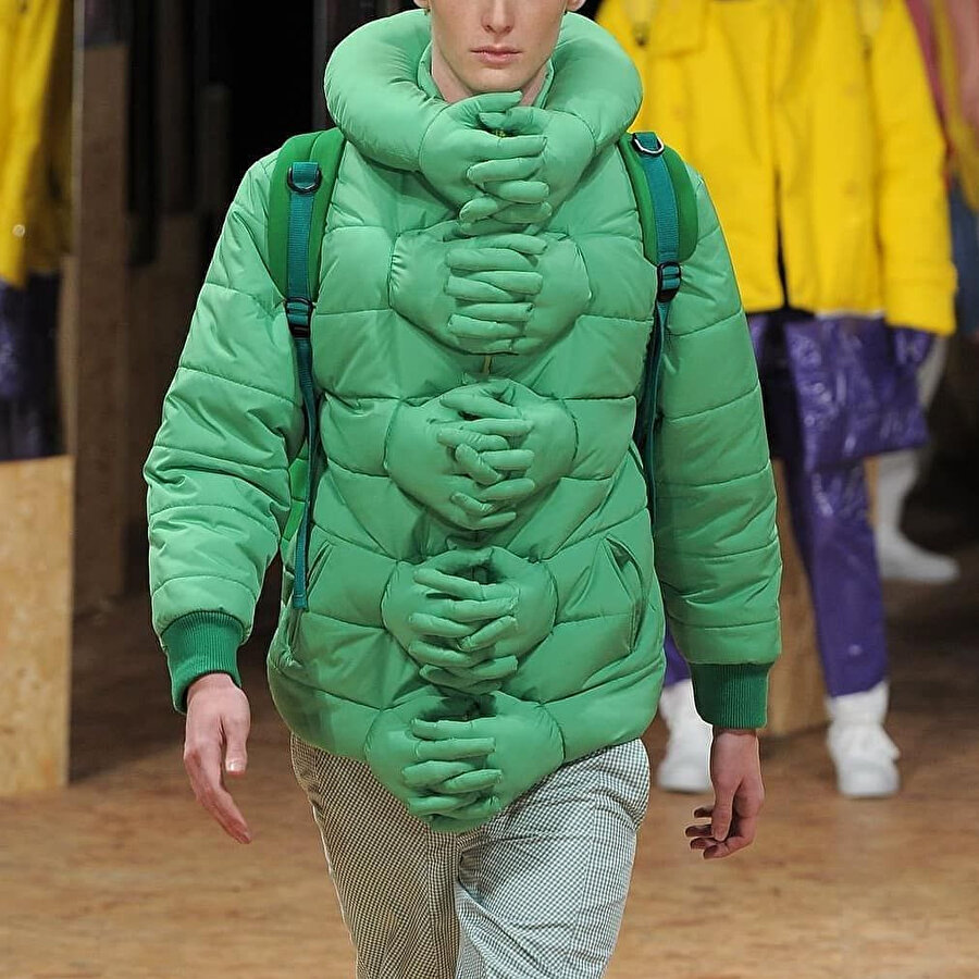 'Size neden işe alalım' montu