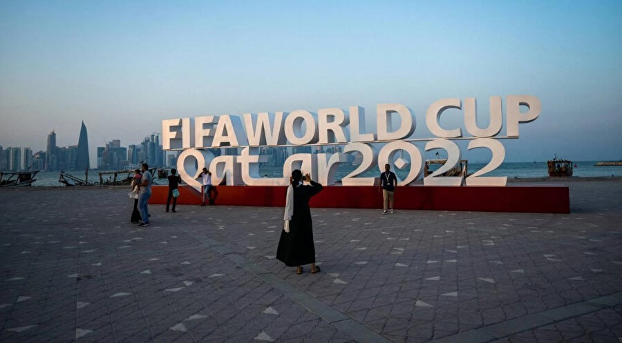 Al Sani, Dünya Kupası'na ev sahipliği yapma imkanı bulduklarından beri ülkeye karşı iftiralar ve çifte standart içeren kampanyalarla karşı karşıya kaldıklarını söyledi.