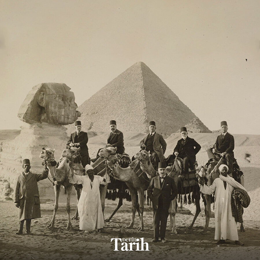 Mehmet Âkif Ersoy Mısır'da.