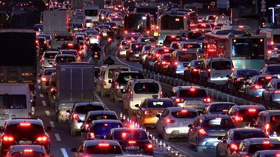İstanbul'da trafikte bir yıl içinde yüzde 30 artış