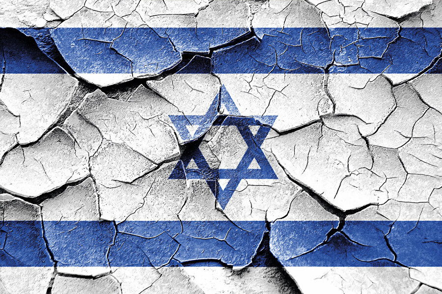 Yahudi lobisinin abartılıp efsaneleştirilen derin gücü, Hristiyan ve Müslüman görünümündeki kripto Yahudiler ve Masonlardır!