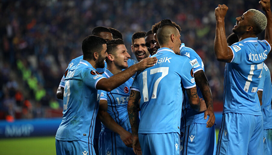 İki futbolcu ile sözleşme uzatıldı