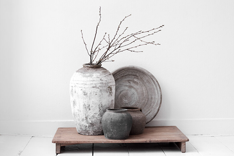 Wabi-sabi, Japon estetiğinde geçiş ve kusurun kabulü üzerine odaklanmış bir dünya görüşüdür.