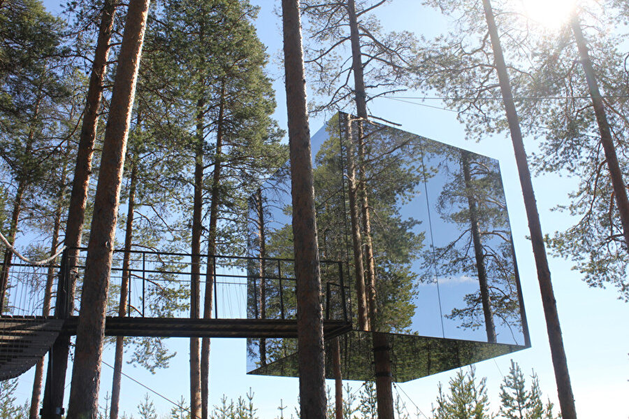  Treehotel’de yer alan Mirrorcube.