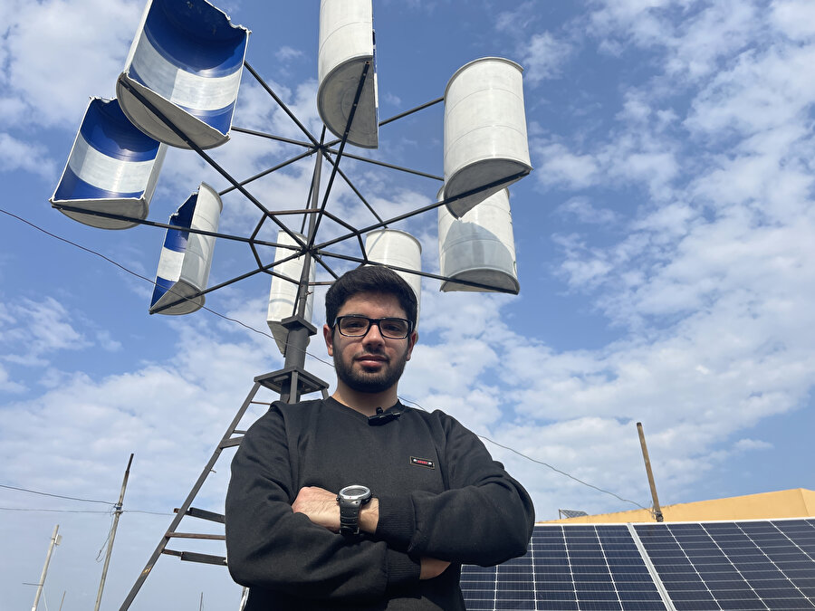 Sabsabi, genç bir girişimci olarak artık enerji üzerinde çalışmalar yaptığını, bazı ailelerin şimdiden kendisinden projeler çizme talebinde bulunduğunu kaydetti.