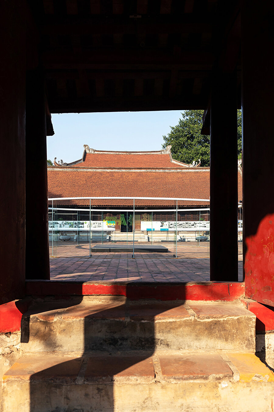 nEdebiyat Tapınağı’ndan Ashui Pavyonu’na bakış.