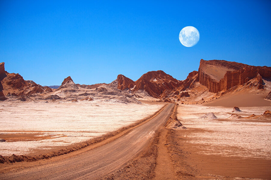Atacama Çölü, Ay Vadisi.