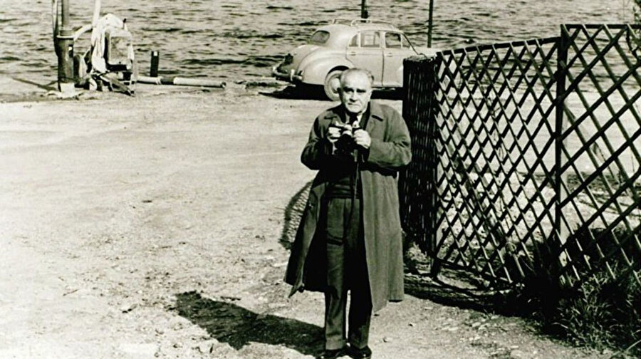 Ahmet Hamdi Tanpınar.