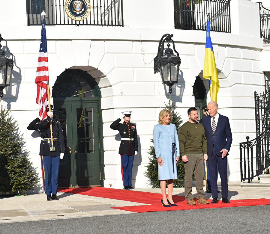 Ukrayna Devlet Başkanı Zelenski ABD'de: 45 milyar dolarlık yardım için teşekkür etti