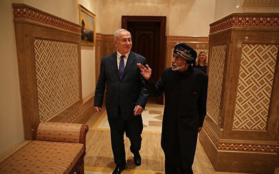 İsrail Başbakanı Binyamin Netanyahu 2018'de Umman Sultanlığı'nı ziyaret etmiş ve o zamanki Sultan Kabus bin Said ile görüşerek 1996'dan bu yana ülkeye seyahat eden ilk İsrail lideri olmuştu.