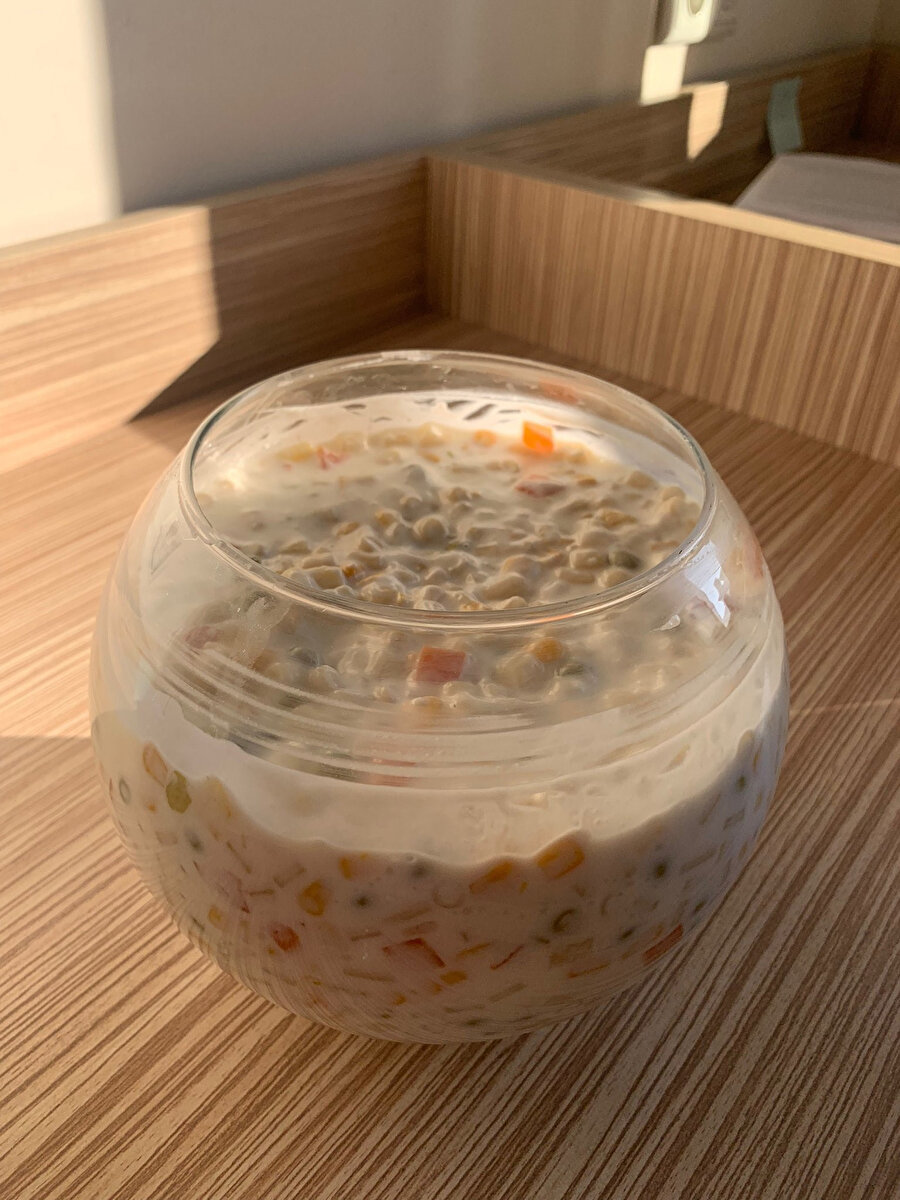 Öğrenciler bir şeyler deniyor