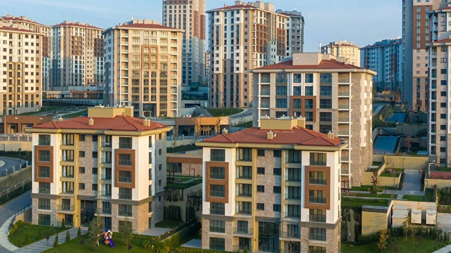 Yeni konut projesinde örnek daire görüntülendi