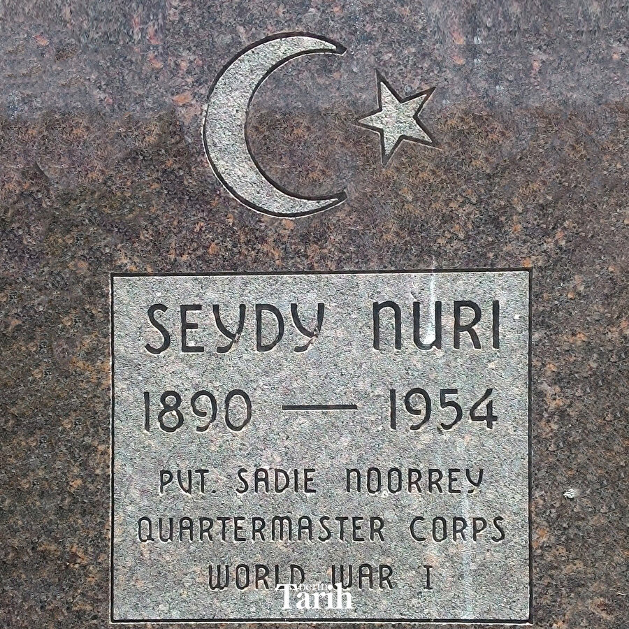 Boston'da Ay-Yıldızlı Müslüman Mezarları