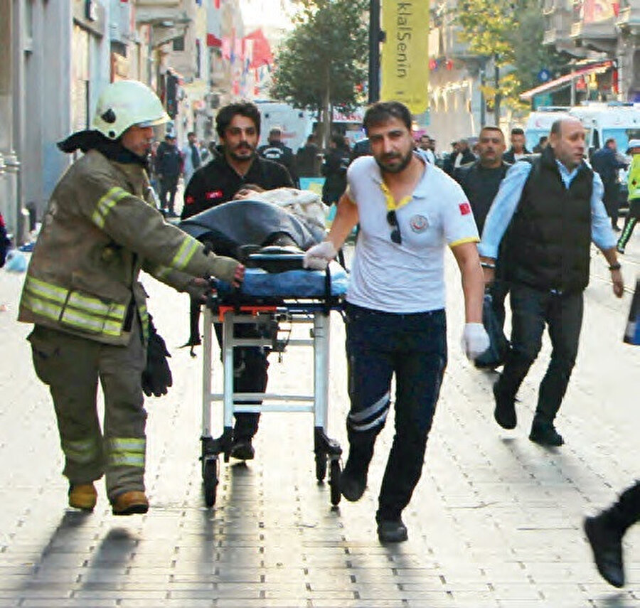 Taksim İstiklal Caddesi'nde meydana gelen patlama.