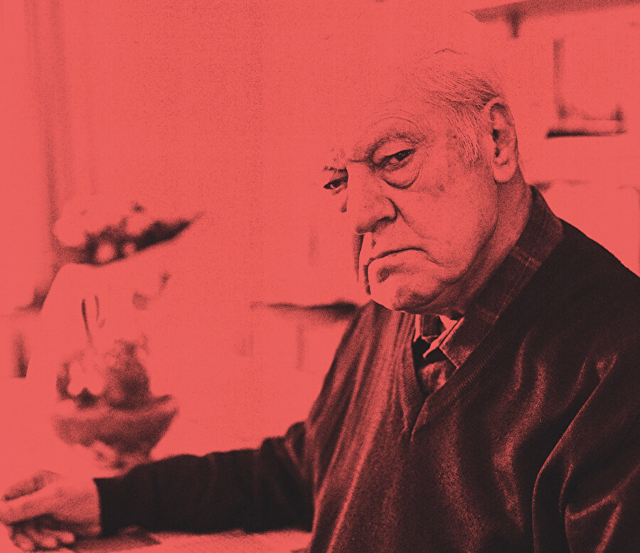 Nuri Pakdil.