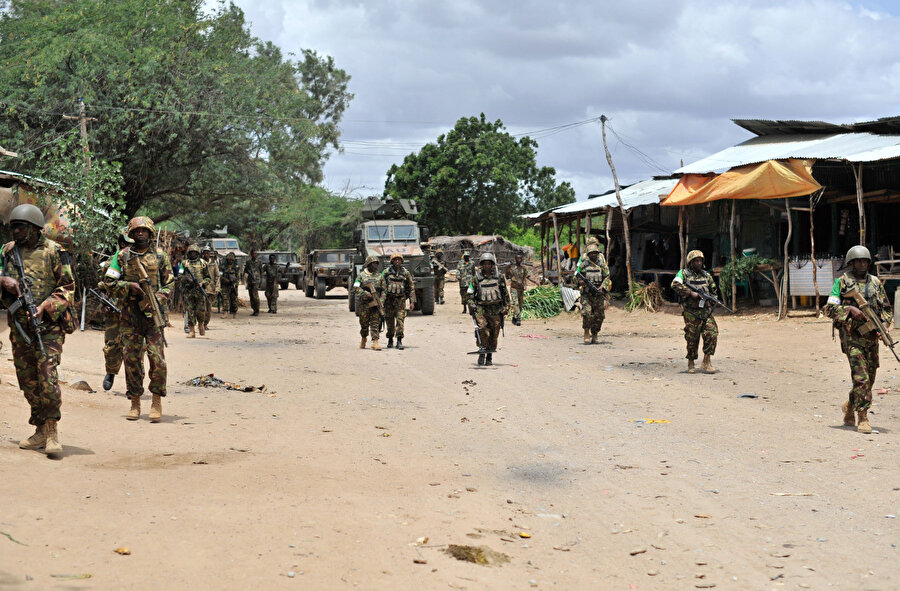 Somali ordusu, eş-Şebab'a ağır darbeler vurmaya devam ediyor.