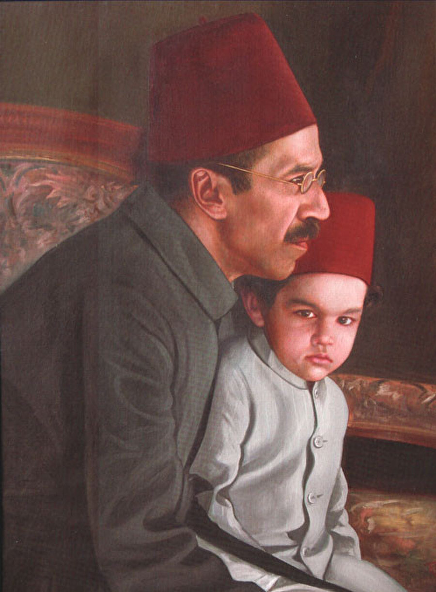 Haydarabad'ın 7. Nizamı Mir Osman Ali Han, torunu Mükerrem Jah ile birlikte.
