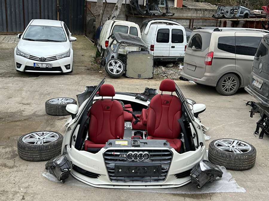 Lüks otomobili çalıp, parçalatan eski sahibi çıktı