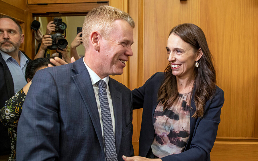 Chris Hipkins, Jacinda Ardern