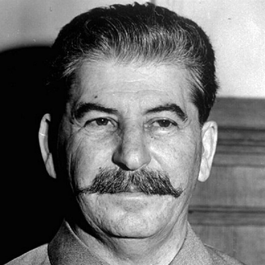 Sovyet Diktatör Stalin, tarihe emrini verdiği katliam ve sürgünlerle geçti.