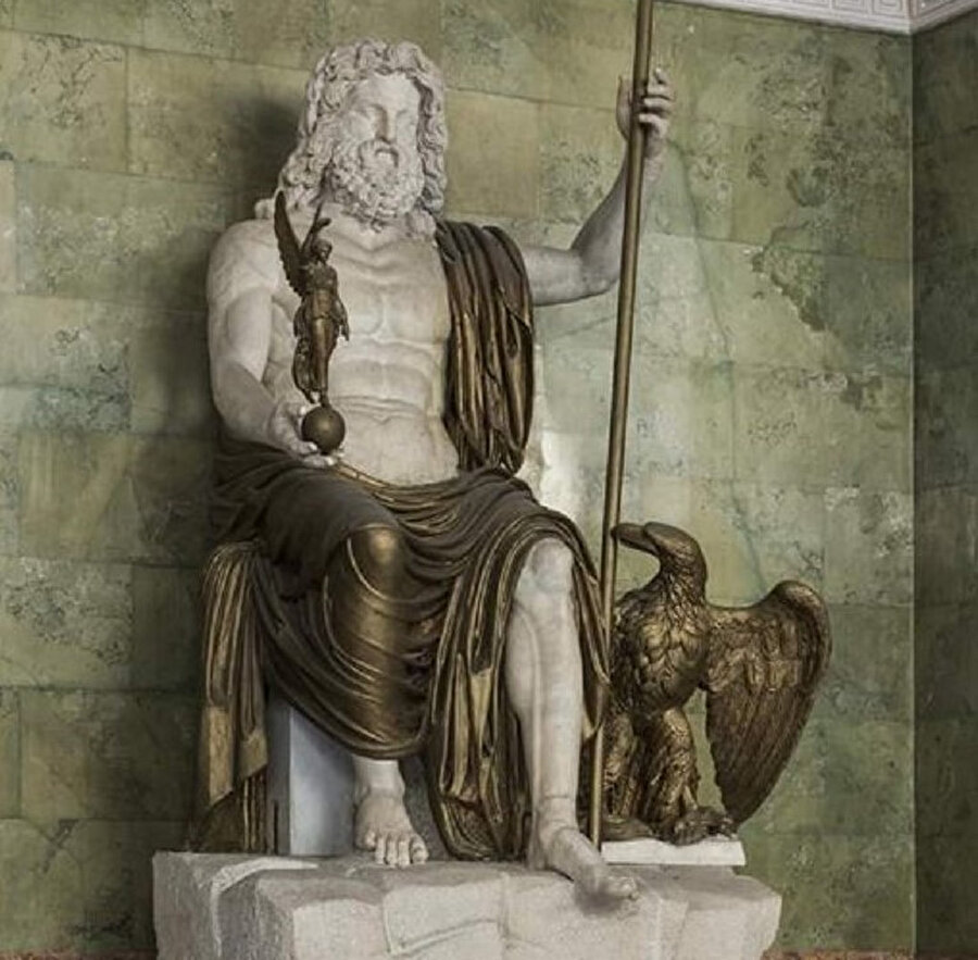 Zeus Heykeli, Yunanistan.