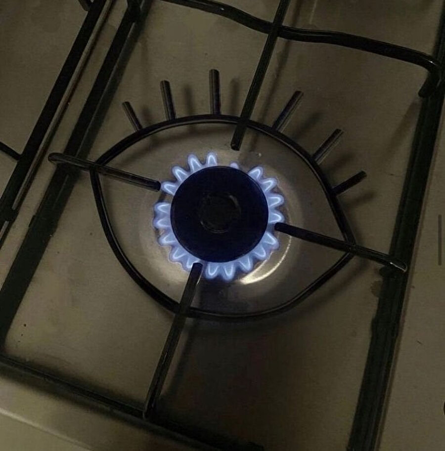 O yakıcı bakışlar 🤪