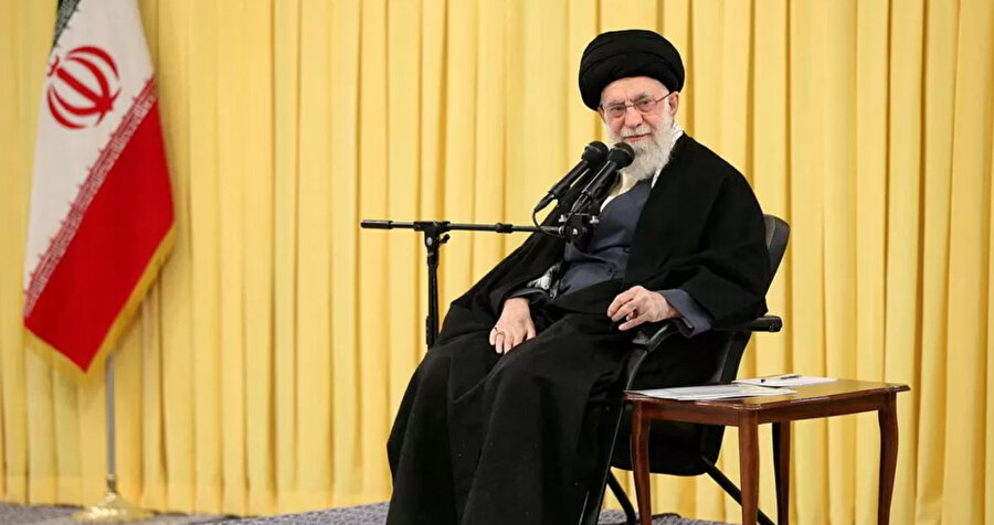 İran'da aralarında Mahsa Amini gösterileriyle bağlantılı olanlar dahil on binlerce tutuklu ve hükümlü için af ve ceza indirimi kararı alındı.