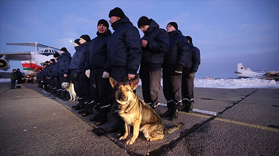 Avrupa'dan gönderilen arama-kurtarma ekibi