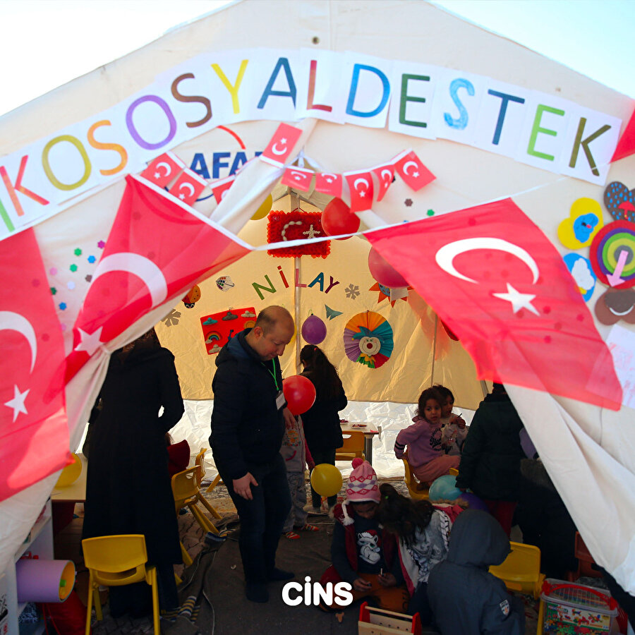 Malatya'da çocuklar için psikolojik destek çadırı kuruldu