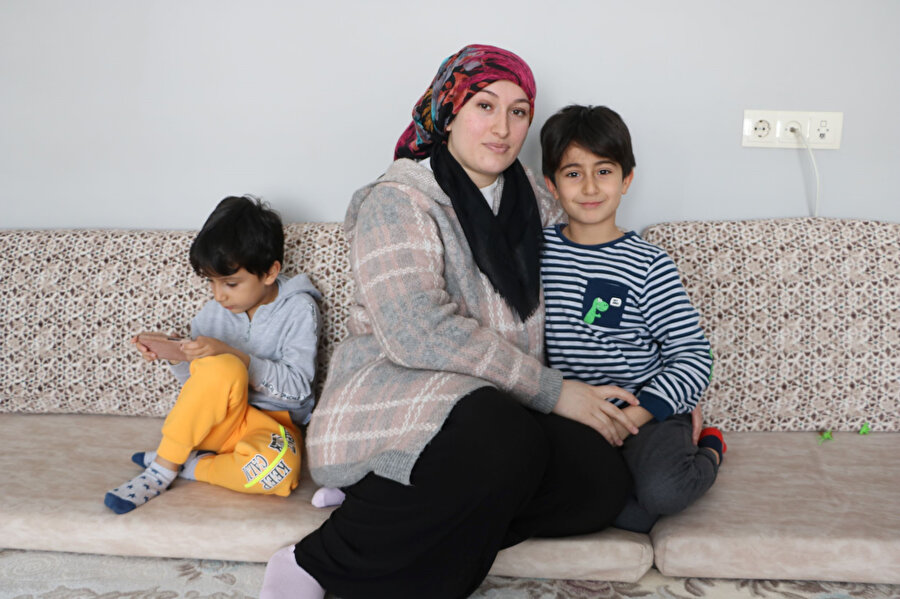 Zenan Tekin ile 2 çocuğu