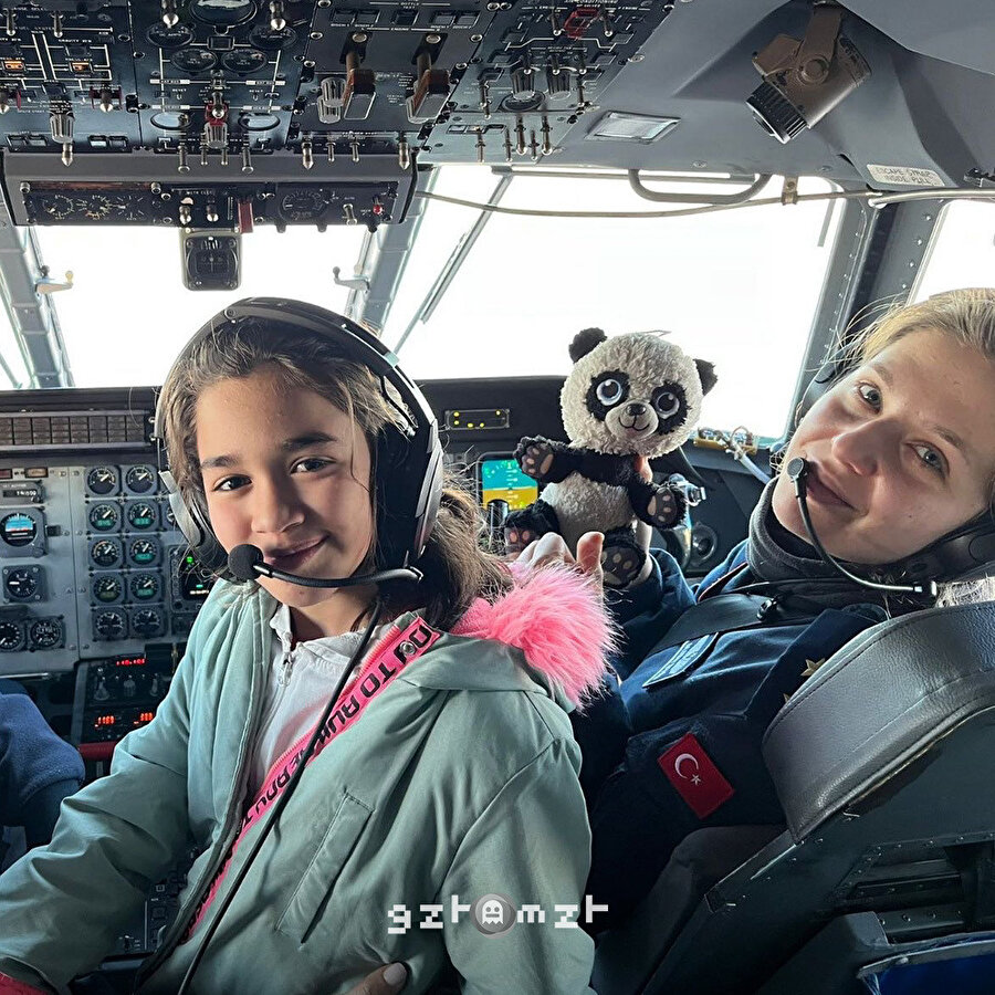 Kokpitte misafir var <3