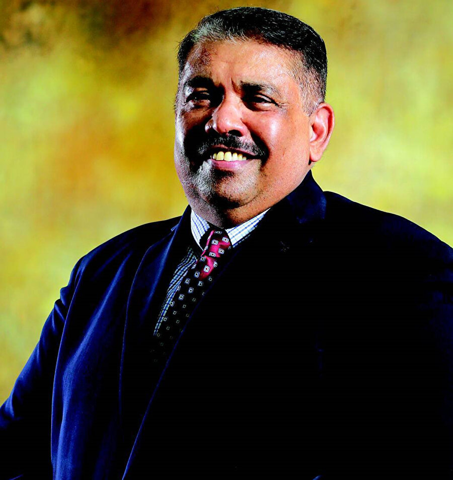 Prof. Dr. Obıyathulla Ismath Bacha.