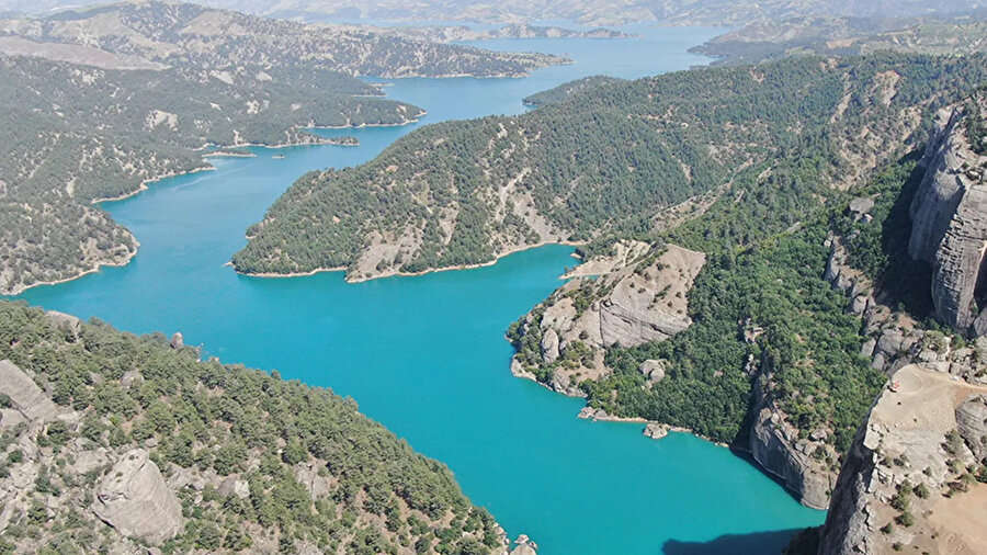 Deprem bölgesindeki barajların durumu